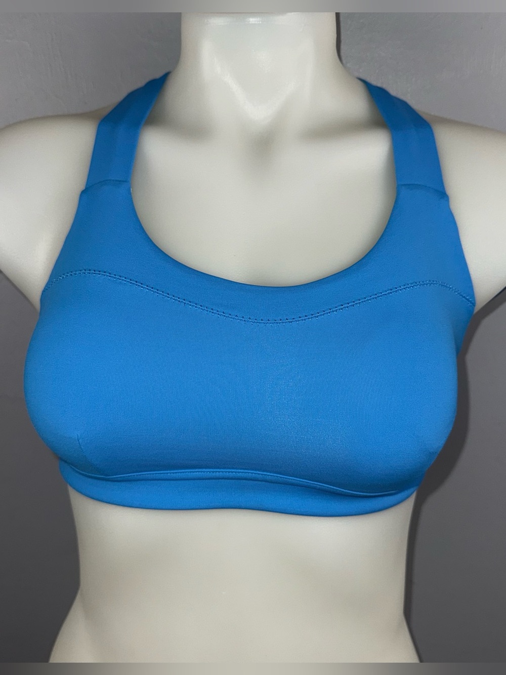 LULULEMON RUN HOOK ME UP SPORTS BRA BLUE SIZE 4 *READ